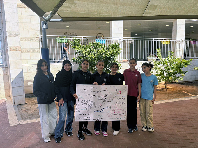 محاضرة توعويّة في مدرسة دار التربية والعلوم الشاملة عتيد جلجولية حول نبذ العنف وضبط النفس